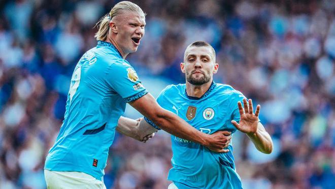 并探讨其背 并探讨其背